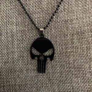 Black punisher skull necklace